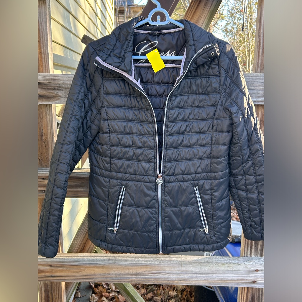 Guess Jacket Size Medium